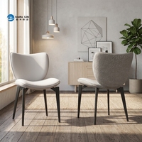 Chaise de salle à manger moderne en cuir PU avec structure métallique gris Qiang pour la maison, les restaurants et les hôtels (vente en gros)