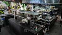 Peralatan Dapur Komersial Hotel Restoran Katering Meja Kerja Stainless Steel Kulkas Kompor Solusi Dapur Satu Atap