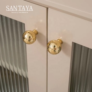 Gagang Kuningan Poles Santaya untuk Lemari Dapur, Kenop Laci Lemari Pakaian Kamar Tidur, Gagang Furnitur - Product Image 1