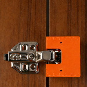 Pièce de fixation pour charnière avec aimant puissant, localisateur d'espace de 2 mm pour porte, outil auxiliaire d'installation de panneau de porte - Product Image 2