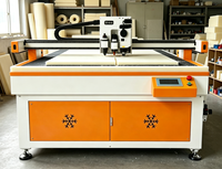 Machine de découpe numérique à lit plat CNC de haute précision avec couteau oscillant et moteur