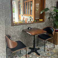 Mobilier de restauration moderne : Ensembles table et chaises de restaurant, chaises et tables sur mesure à structure métallique pour espace lounge et salons de thé