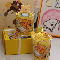 Bougie d'aromathérapie artisanale originale avec imprimé de dessin animé mignon d'ours beurré, en forme de tasse de thé au lait, boîte mystère, décoration de chambre, cadeau pour filles