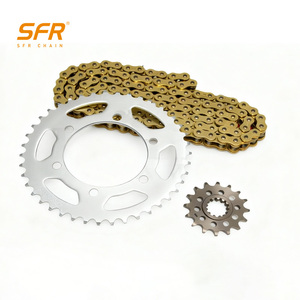 Nuovo Kit Catena Moto SFR con Set Pignoni in Acciaio per <span class=keywords><strong>Modelli</strong></span> <span class=keywords><strong>YAMAHA</strong></span> MT07 09 XSR700 MTM690 850 XSR900 TRACER900 Trasmissione - Product Image 1
