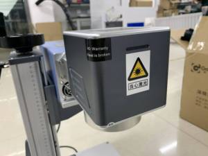 เครื่องทำเครื่องหมายเลเซอร์ UV แบบพกพา3W 5W 10W เครื่องทำเครื่องหมายเลเซอร์ UV สำหรับขวดสัตว์เลี้ยงเครื่องทำซิมการ์ด - Product Image 5