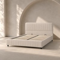 Beigefarbenes Polsterbett mit vertikalem Kanal-Kopfteil, Holzlattenrost, Queen- und King-Size-Bettgestell, OEM ODM Großhandel B2B