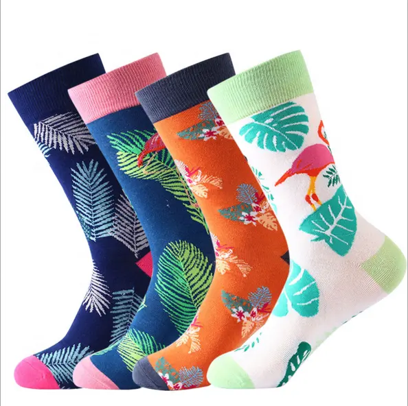 Quality Hot Sale Men's Socks Sustainable Cotton Animal Selva Pattern Crew Dress Socks