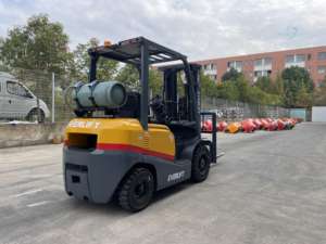 รถยกแก๊ส LPG 2.5ตันรถยกแก๊ส TCM สไตล์เครื่องยนต์ Nissan K21ยก K25สูง3-6เมตร - Product Image 5