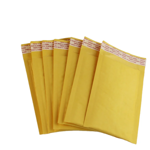 Sacs d'expédition en papier kraft renforcé biodégradable écologiques jaunes, imperméables, avec options personnalisées, pour vêtements, livres, envois express - Product Image 2