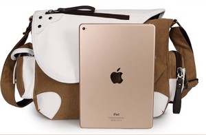 Nuova Borsa a Tracolla in Tela Bicolore alla Moda con Logo Personalizzato, Impermeabile con Chiusura Magnetica per Viaggi all'Aperto - Product Image 5