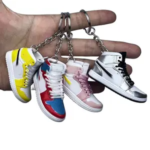 Wsnbwye Phiên Bản Giới Hạn ABS Cao Su PVC Nhựa Dễ Thương Quần Vợt Bóng Rổ Ánh Sáng Ban Đêm 3D Mini Giày 3D Sneaker Keychain