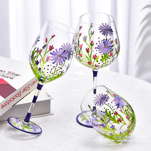 Gobelets à vin en <span class=keywords><strong>verre</strong></span> peints à la main uniques pour la maison, avec des motifs artistiques et <span class=keywords><strong>un</strong></span> style frais personnalisé - Product Image 2