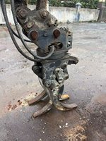 Excavatrice sur roues XinYuan B75 d'occasion 7 tonnes à vendre