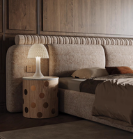 Lit double moderne de luxe haut de gamme Queen Size Mobilier de chambre à coucher Tufté Style doux Minimaliste avec grand tissu Nouveau pour un usage domestique