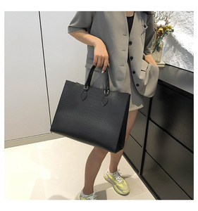 Nouveau design 2025 – Sac messager femme version <span class=keywords><strong>Louis</strong></span> – Sacs fourre-tout de qualité supérieure – Fermeture éclair – Deux poignées – Pliable - Product Image 5