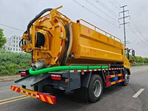 4.5-ton electric suction feces truck, vacuum sludge transport vehicle, industrial and municipal sewage cleaning and maintenance - Product Image 5