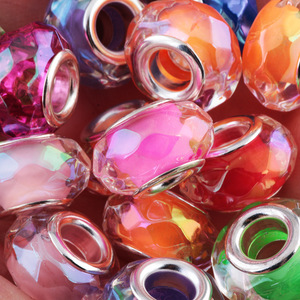 Cuentas Redondas Planas de Imitación de Concha Marina de 15*15*9mm, Brillantes, de Colores Mezclados, de Acrílico, Plástico, con Orificio Grande, Accesorio Separador - Product Image 3