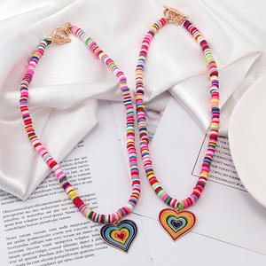 Collar de Corazón con Cuentas de Arcilla Polimérica Arcoíris para Mujer, Regalo, Joyería de Moda, Origen Yiwu - Product Image 1