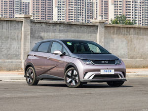 2024-2025 BYD Dolphin Electric Mini EV Sedan Importación Auto chino con conducción 4x4 Dirección izquierda - Product Image 2