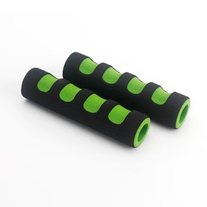 Couvertures de poignée de vélo colorées chaudes pour poignée de poignée poignée de vélo en <span class=keywords><strong>mousse</strong></span> - Product Image 2