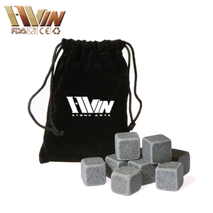 Accesorios para <span class=keywords><strong>el</strong></span> vino <span class=keywords><strong>de</strong></span> granito piedra whisky <span class=keywords><strong>los</strong></span> hombres <span class=keywords><strong>padres</strong></span> día regalos whisky rocas cubos <span class=keywords><strong>de</strong></span> hielo - Product Image 4