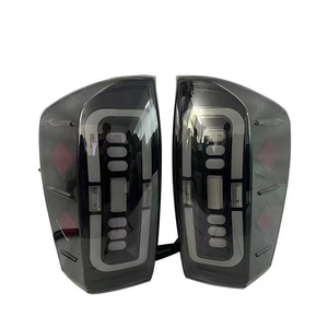 Feu arrière LED NEXTMILE pour Toyota Tacoma 2016-2023, accessoires de voiture Tacoma, feu arrière, feu stop LED, feu arrière - Product Image 1