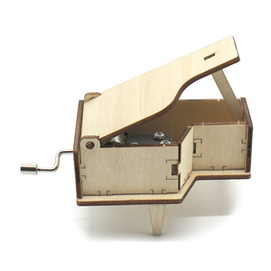 Caja de música de piano de madera, juguete educativo DIY STEM para niños de 8 a 13 años, modelo artesanal unisex - Product Image 1
