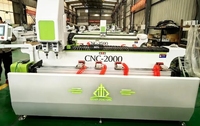 Centre d'usinage de profilés en aluminium entièrement automatique de 2000mm CNC perceuse à fraiser les métaux pour la fabrication de fenêtres et de portes