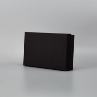 Boîte cadeau rectangulaire rigide noire mate minimaliste avec fermeture magnétique, écologique, personnalisable pour bijoux, électronique, bougies