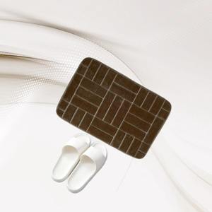 Tapis de bain simple en flanelle, rectangulaire, marron café, imperméable, antidérapant, mousse à mémoire de forme, support en PVC, motif géométrique, design minimaliste - Product Image 3