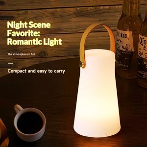 Lámpara Nocturna LED Portátil para Dormitorio con Carga Rápida Tipo-C y Uso en Escritorio - Product Image 5