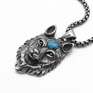 Yunnique – collier avec pendentif tête de loup en acier inoxydable, incrustation de turquoise, cadeau pour hommes - Product Image 2