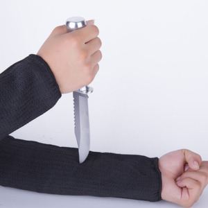 Manchons de protection anti-coupure Lao An, renforcés de fil d'acier, niveau 5, pour la fabrication mécanique, noir et blanc - Product Image 1