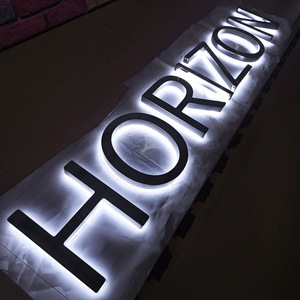 Letrero LED Acrílico Retroiluminado con Letras <span class=keywords><strong>de</strong></span> Acero Inoxidable, Perfecto para Tiendas Minoristas, Locales Comerciales y Oficinas - Product Image 1