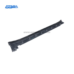 Pièces de démontage de qualité supérieure en matériau original pour jupes latérales de voiture Porsche 992 OE 992854886 - Product Image 2