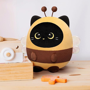 2025 nuevo diseño <span class=keywords><strong>gato</strong></span> negro juguetes de animales de peluche con <span class=keywords><strong>disfraz</strong></span> de abeja muñeco redondo de peluche para adultos niños Kawaii Squishy Cat Plushies - Product Image 4