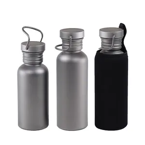 Prodotti in titanio accessori titanio bottiglia d'acqua 500ml 600ml 750ml campeggio sport ciclismo all'aperto bottiglia in titanio con coperchi