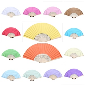 Abanico de Papel en Blanco <span class=keywords><strong>para</strong></span> <span class=keywords><strong>Pintar</strong></span> y Dibujar, Abanico Plegable de Color Caramelo, Marco de Bambú Hueco Hecho a Mano, Personalizable, Regalo Promocional - Product Image 1