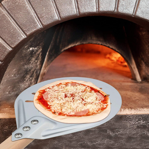 YINHAO Pala para <span class=keywords><strong>Pizza</strong></span> Perforada <span class=keywords><strong>de</strong></span> <span class=keywords><strong>7</strong></span> Pulgadas con Mango <span class=keywords><strong>de</strong></span> Madera Desmontable <span class=keywords><strong>de</strong></span> 40 cm, Pala <span class=keywords><strong>de</strong></span> Aluminio para Hornear, Girar y Servir en el Horno - Product Image 4