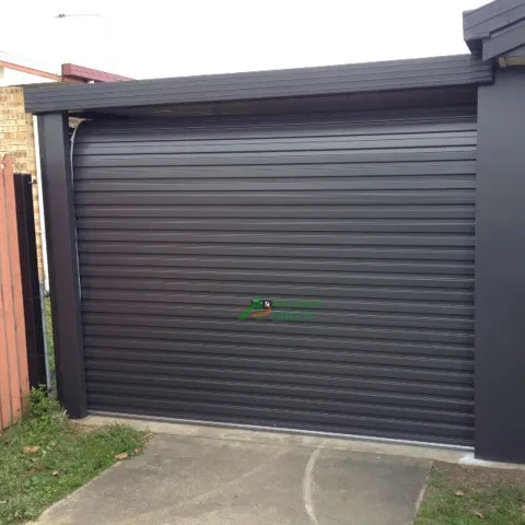 Предварительное хранение гаражных стальных роликовых затворов Входная электрическая автоматическая подкатка гаражных ворот