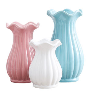 Vases à fleurs en céramique nordique pour la décoration de la maison, pots en porcelaine faits à la main, pots à pampas, jardinières en vrac - Product Image 1