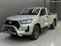 D'occasion 2024 2025 Toyota-Hilux Single Cab Pick up truck 4WD avec sièges en cuir RHD LHD Avec faible kilométrage