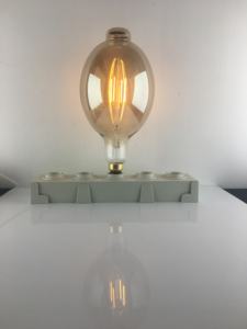 Grande taille Edison <span class=keywords><strong>Led</strong></span> Dimmable <span class=keywords><strong>ampoule</strong></span> BT180 4W 220-240V E27 Vintage <span class=keywords><strong>ampoule</strong></span> écureuil Cage Filament lumière décorative - Product Image 5