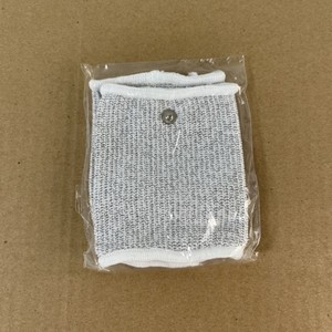 Calcetines de Masaje con Banda de Muñeca para Reflexología y Acupresión, Conductivos para Terapia con Electrodos de Fibra de Plata - Product Image 4