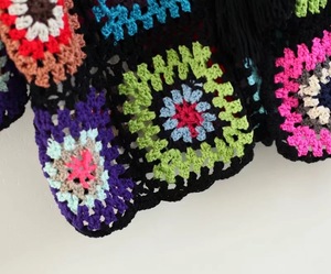 Chaqueta cárdigan <span class=keywords><strong>de</strong></span> invierno informal para mujer FNJIA, capucha con borlas <span class=keywords><strong>caladas</strong></span> tejidas a mano con logotipo personalizado, suéter con capucha - Product Image 4