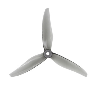 Hoge Sterkte 5-Inch <span class=keywords><strong>3</strong></span>-bladige Propeller Universele Vervangende Bladen Voor Fpv-Drones Gemaakt Van Kunststof En Pc-Materiaal - Product Image 1