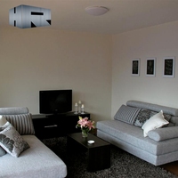 Maison-conteneur de luxe à 3 chambres, design moderne, villa résidentielle extensible pour usage en appartement, recevant des commentaires positifs des clients