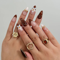 Ongles à presser Meila en acrylique brun, motif fleur 3D blanche, dentelle dorée, forme amande, certifiés CE, personnalisables pour salons de manucure et fournisseurs de spas