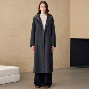 Manteau long double face en cachemire et laine pour femme, style Hepburn, avec détails perlés, doublure polaire et fermeture éclair - Collection Hiver 2025 Commuter - Product Image 4