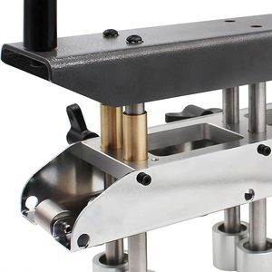 Outil de pliage de bordure pour toiture métallique en acier inoxydable 201 avec ciseaux pour l'installation de toitures - Product Image 1